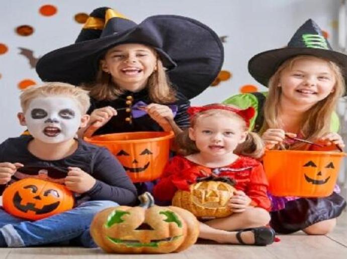 villaadriatica it halloween-notte-delle-streghe-a-rimini-offerta-hotel-in-centro 005