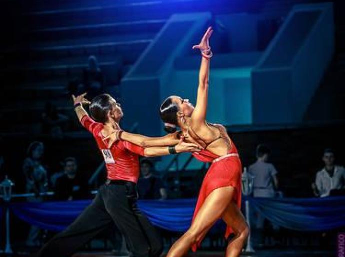 villaadriatica it offerta-sportdance-campionati-italiani-di-danza-a-rimini 005