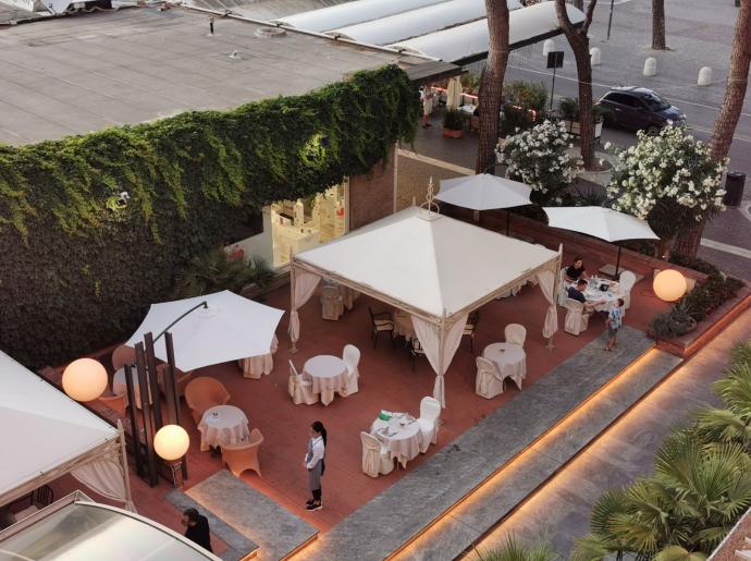 villaadriatica de sonderangebot-mit-halbpension-in-rimini-im-4-sterne-strandhotel 005